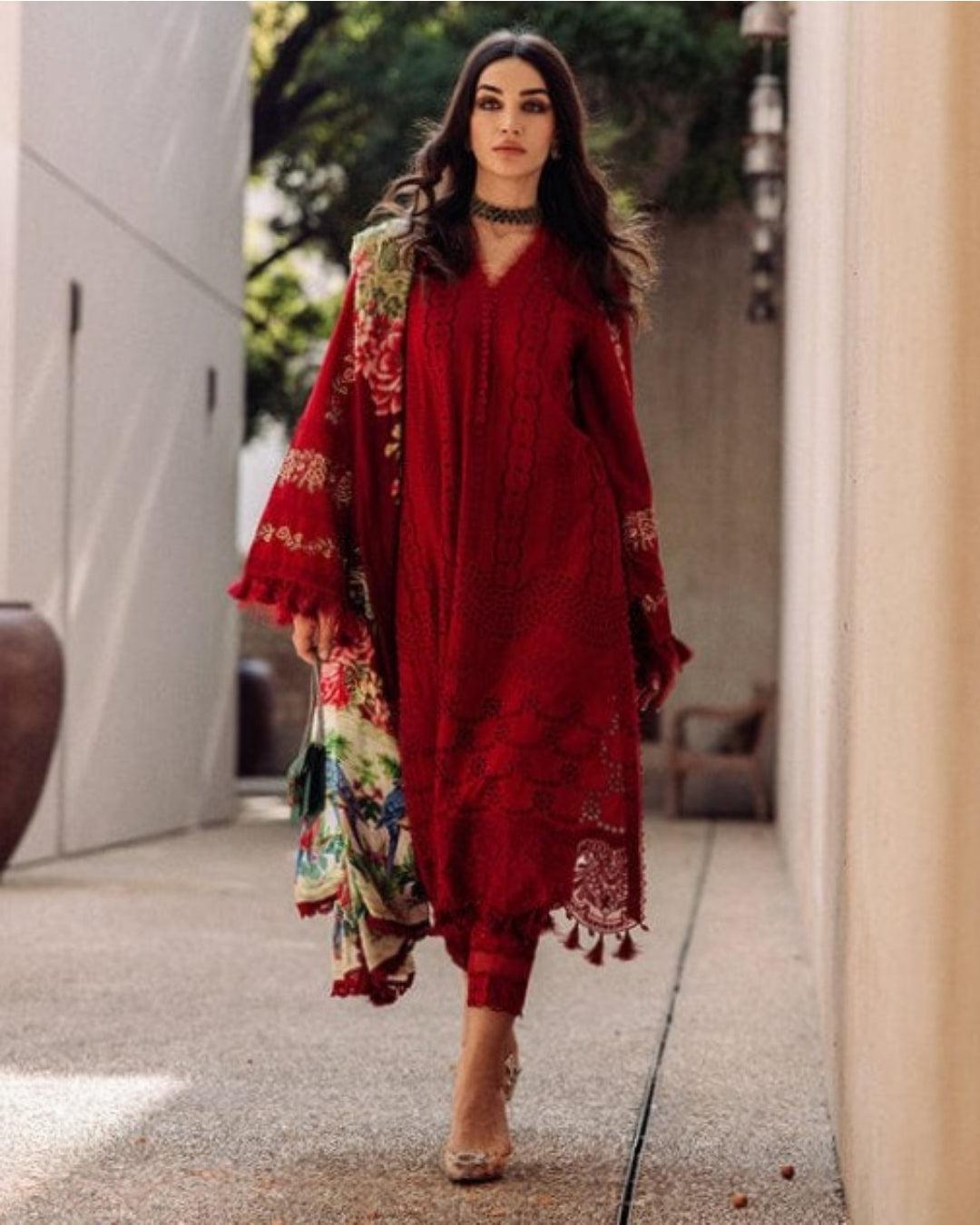 Saira Rizwan ROISE 05 Luxury Lawn Collection