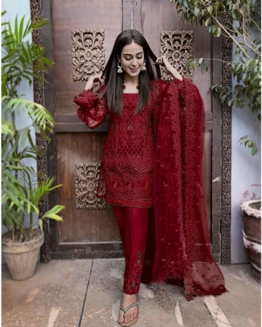 Zainab Chottani Mehroon Net Suit